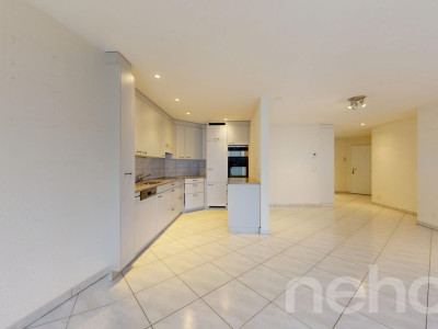 Helle 3½-Zimmerwohnung mit Balkon und Pilatusblick image 2