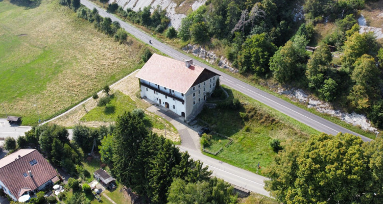 Magnifique bâtisse de caractère image 2