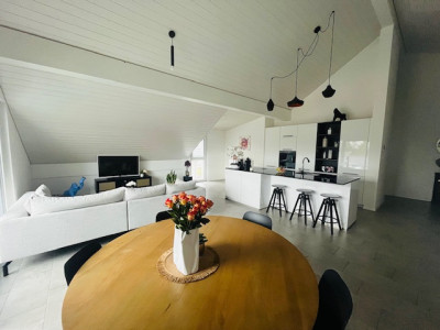 Magnifique - Dernier étage avec balcon couvert image 1