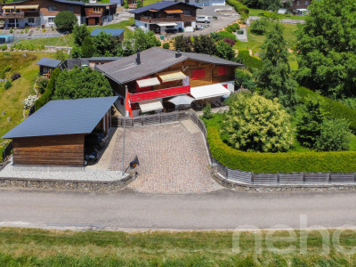 Charmantes Einfamilienhaus mit grossem Umschwung image 2