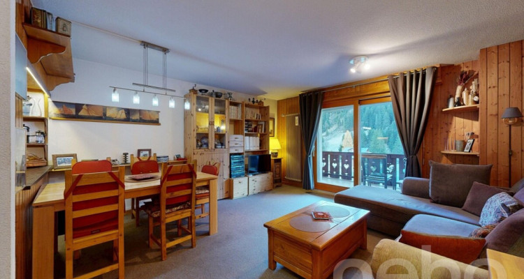 Pied-à-terre idéal face aux montagnes, accès direct aux pistes image 1