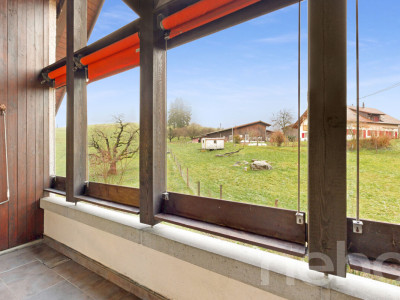 Charmante 3.5-Zimmer-Duplexwohnung mit Blick ins Grüne image 4