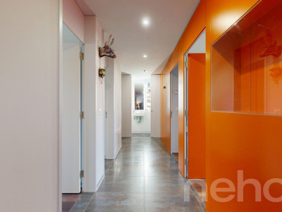 Ein leuchtender Schmuckkasten am Bielersee image 7