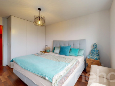 Ein leuchtender Schmuckkasten am Bielersee image 9