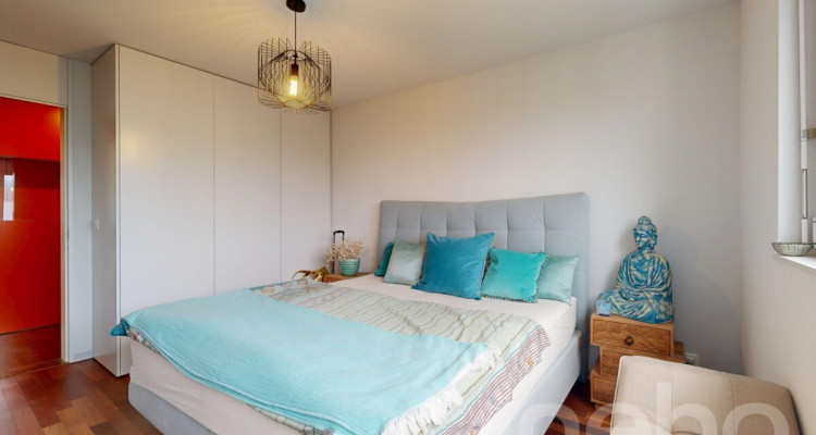 Ein leuchtender Schmuckkasten am Bielersee image 9