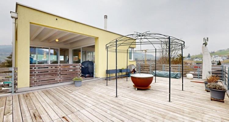 Einfamilienhaus mit Werkhalle und PV-Anlage in Gelterkinden image 3