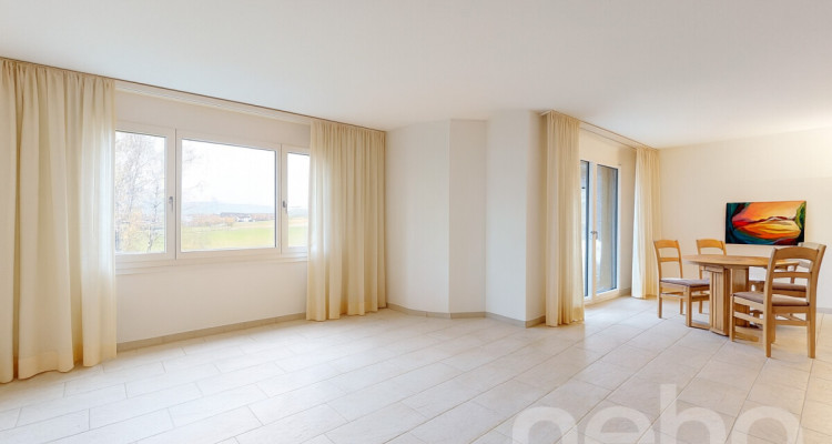 Gut erhaltene 4.5-Zimmer-Wohnung mit zusätzlichem Bastelraum image 1