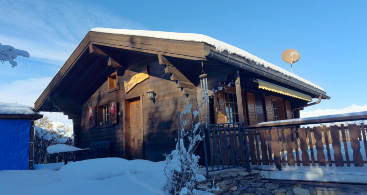 MAYENS DE SION - Chalet individuel situé proximité de Thyon et des Collons image 1