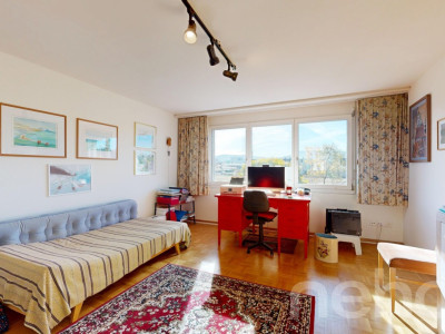 Grosszügiges Reihenmittelhaus mit Galerie und edlen Materialien image 9