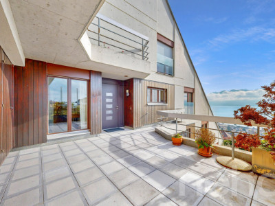 Appartement en terrasse - Vue sublime & sérénité absolue image 3