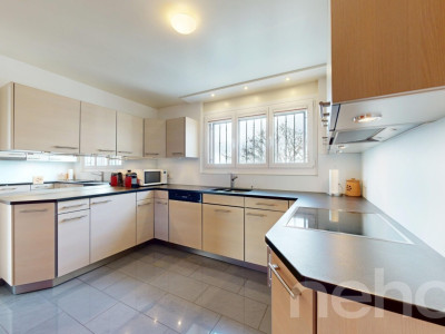 Appartement en terrasse - Vue sublime & sérénité absolue image 9