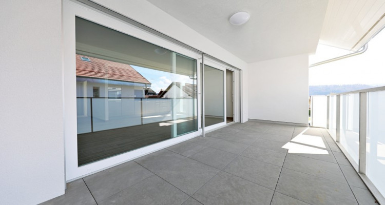 Vidéo 3D appart 4,5 p / 3 chambres / 2 SDB / avec balcon. image 8