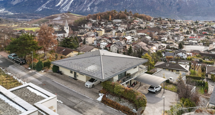 Superbe maison de 7 pièces avec logement 4½ séparé ? Miège image 2