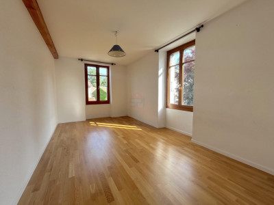 Magnifique maison villageoise avec piscine image 9