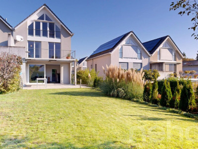 Modernes 6.5-Zimmer-EFH in sonniger Lage mit pflegeleichtem Garten image 1