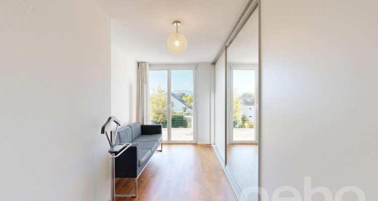 Modernes 6.5-Zimmer-EFH in sonniger Lage mit pflegeleichtem Garten image 8