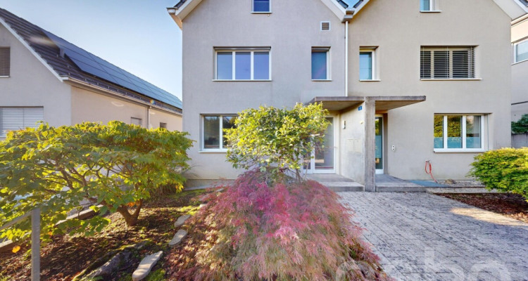 Modernes 6.5-Zimmer-EFH in sonniger Lage mit pflegeleichtem Garten image 11