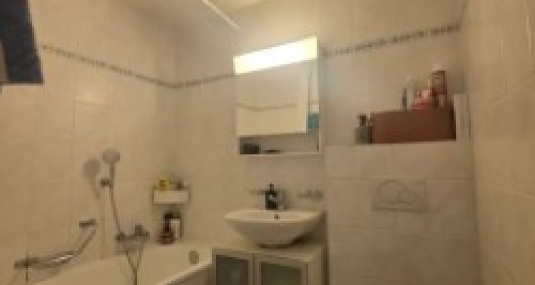 Appartement 4 pièces situé à Bernex image 10