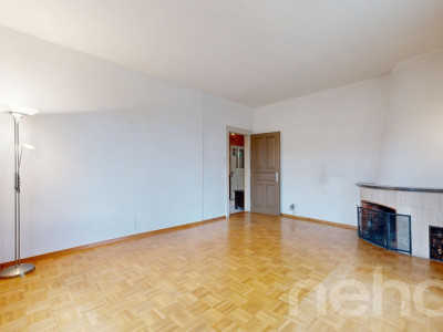 Grosszügiges Zweifamilienhaus mit Charakter und Potenzial image 5