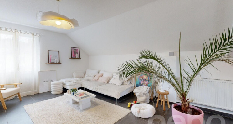 Immeuble avec excellent Rendement Entièrement Rénové  ! image 5