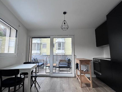 Studio au Centre de Lausanne, 1400CH image 4