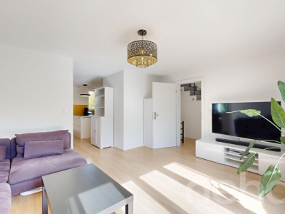 Moderne 4.5 Zimmer Doppelhaushälfte mit Garten und Teils Weitblick image 2