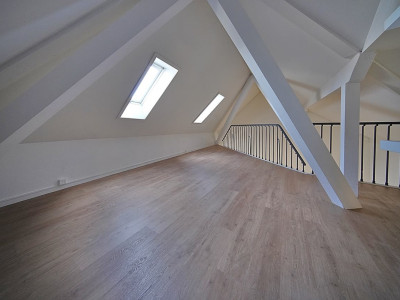 Spacieux appartement 6.5p de charme et de caractère image 9