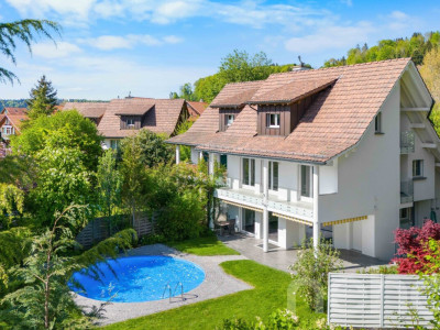 Wunderschöne 6.5-Zimmer Doppelhaushälfte im Grünen image 11