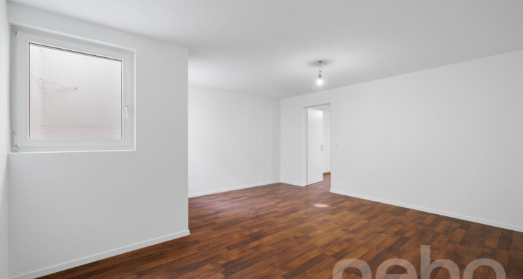 Wunderschöne 6.5-Zimmer Doppelhaushälfte im Grünen image 9