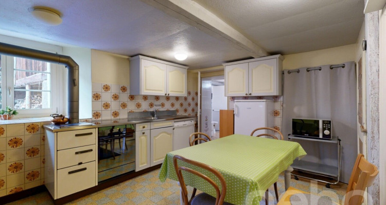 Charme ancien et douceur de vivre en Gruyère image 7