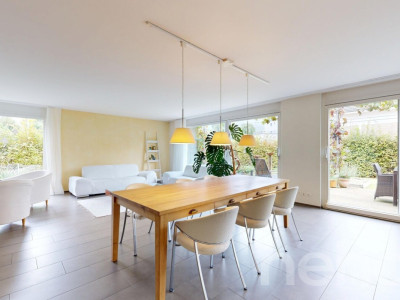 Grosszügiges Einfamilienhaus in ruhigem Wohnquartier image 4