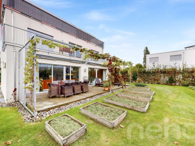 Grosszügiges Einfamilienhaus in ruhigem Wohnquartier image 12