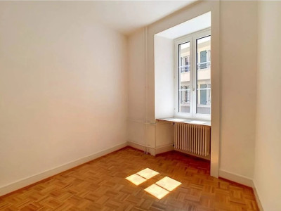 🏡 Reprise de bail – 2 pièces, Vevey (Rue du conseil) au : 15.02.2026 image 2