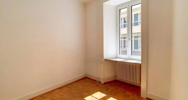 🏡 Reprise de bail – 2 pièces, Vevey (Rue du conseil) au : 15.02.2026 image 2