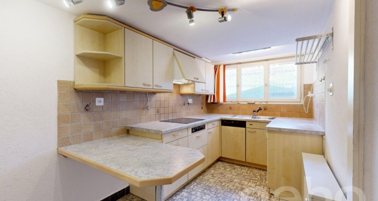 Charmantes 4-Zimmer-Flarzhaus mit Geschichte und Ausblick image 4