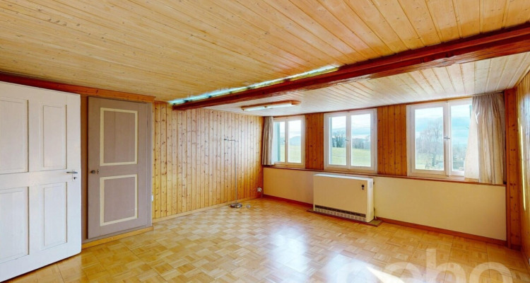 Charmantes 4-Zimmer-Flarzhaus mit Geschichte und Ausblick image 7