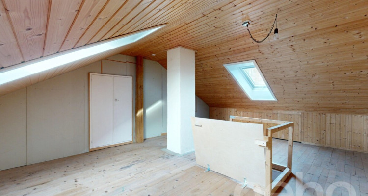 Charmantes 4-Zimmer-Flarzhaus mit Geschichte und Ausblick image 11