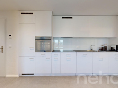 Neuwertige 2.5-Zimmer-Wohnung mit Blick ins Grüne image 5