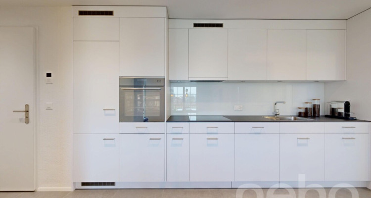 Neuwertige 2.5-Zimmer-Wohnung mit Blick ins Grüne image 5