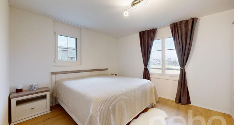 Neuwertige 2.5-Zimmer-Wohnung mit Blick ins Grüne image 7