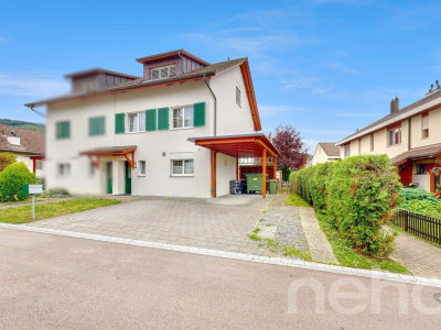 Geräumiges Doppeleinfamilienhaus an ruhiger Lage image 1