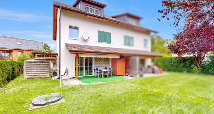 Geräumiges Doppeleinfamilienhaus an ruhiger Lage image 11