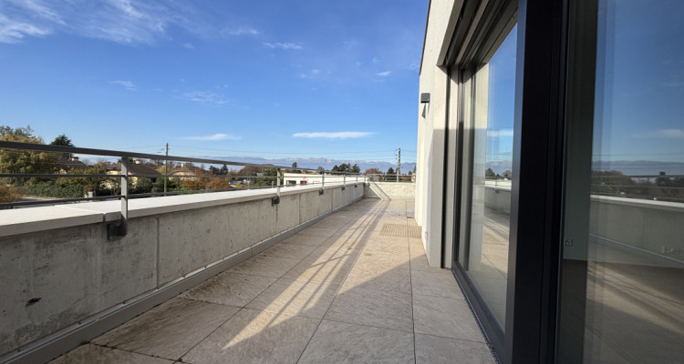 ✨ NOUVEAUTÉ ! APPARTEMENT ATTIQUE 2,5 PIÈCES – CORSIER (GE) ✨ image 8