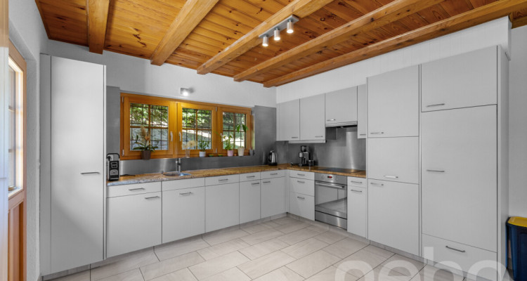 Chalet de prestige à Crans-Montana avec appartement indépendant image 9