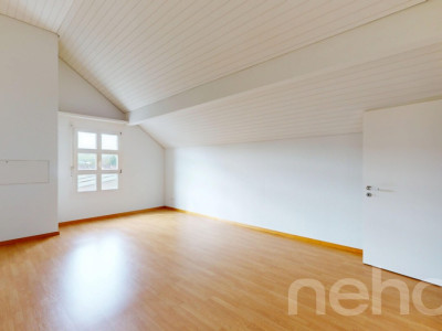 Grosszügige Maisonette-Wohnung mit Weitblick image 5