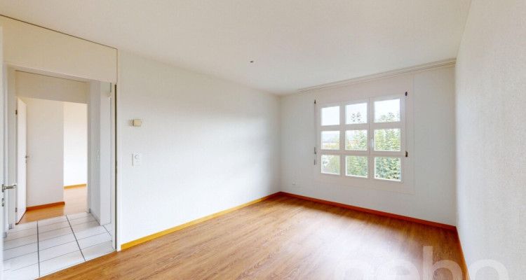 Grosszügige Maisonette-Wohnung mit Weitblick image 10