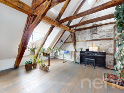 Einzigartiges Bijou mit modernem Wohnkomfort und grosser Terrasse image 1