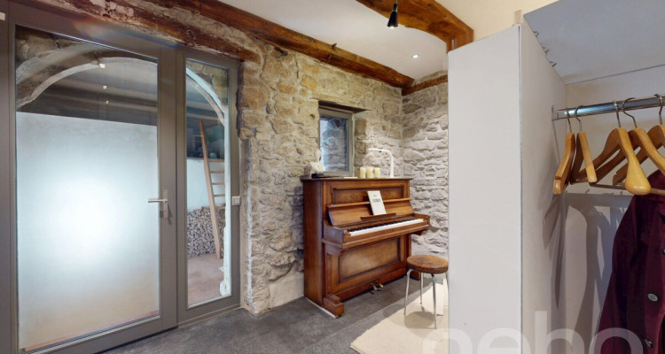 Einzigartiges Bijou mit modernem Wohnkomfort und grosser Terrasse image 12