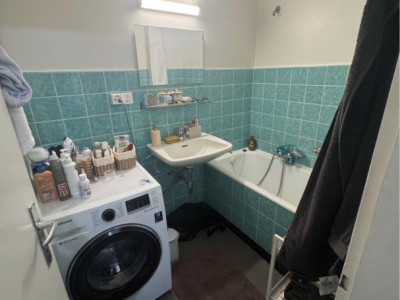 Nous vous proposons un appartement 4 pièces situé au charmilles image 9