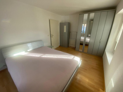 À louer – Superbe 2.5 pièces avec balcon au cœur de la vieille ville de Cossonay image 5